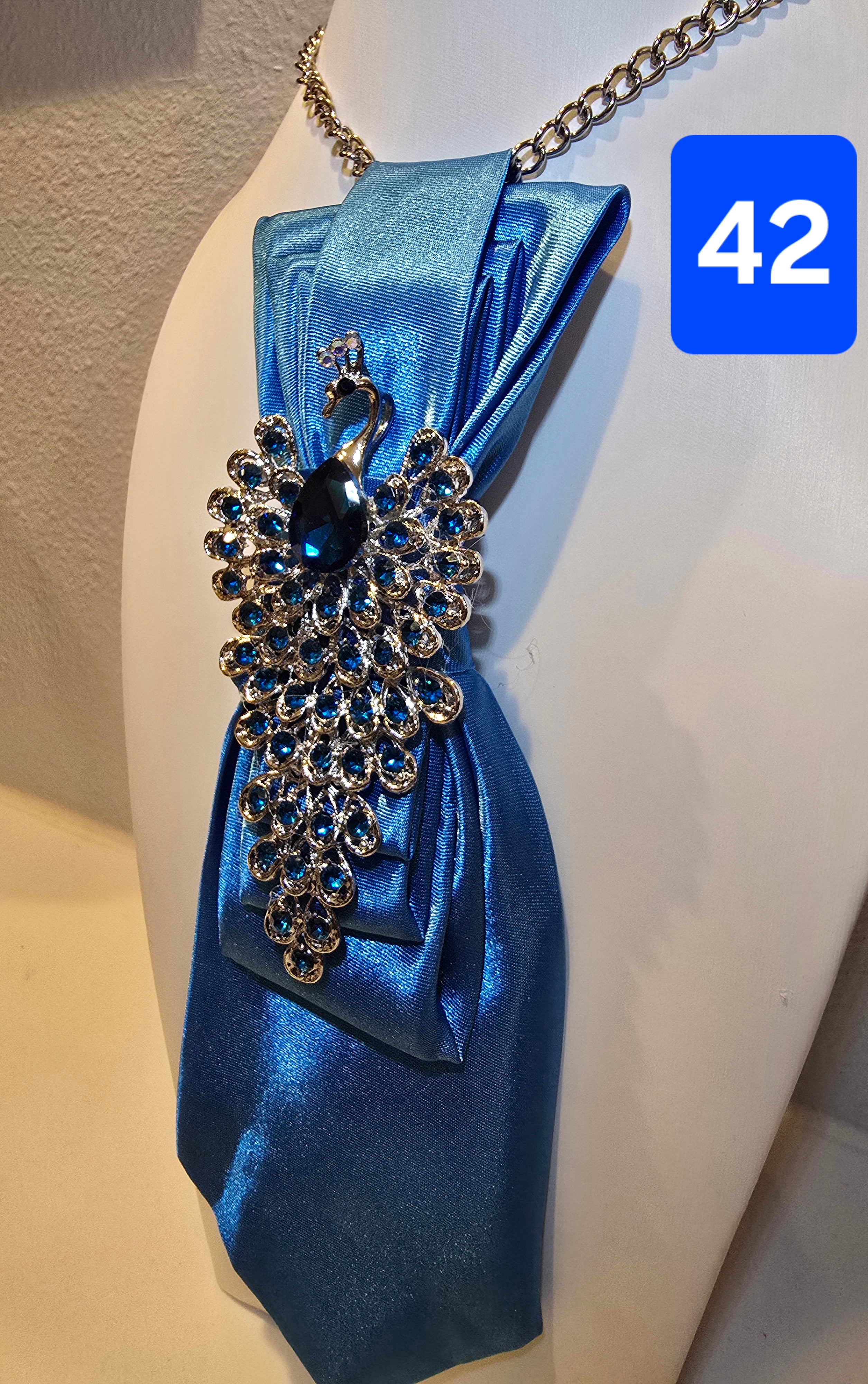 The Royal Brilliant Peacock Tie